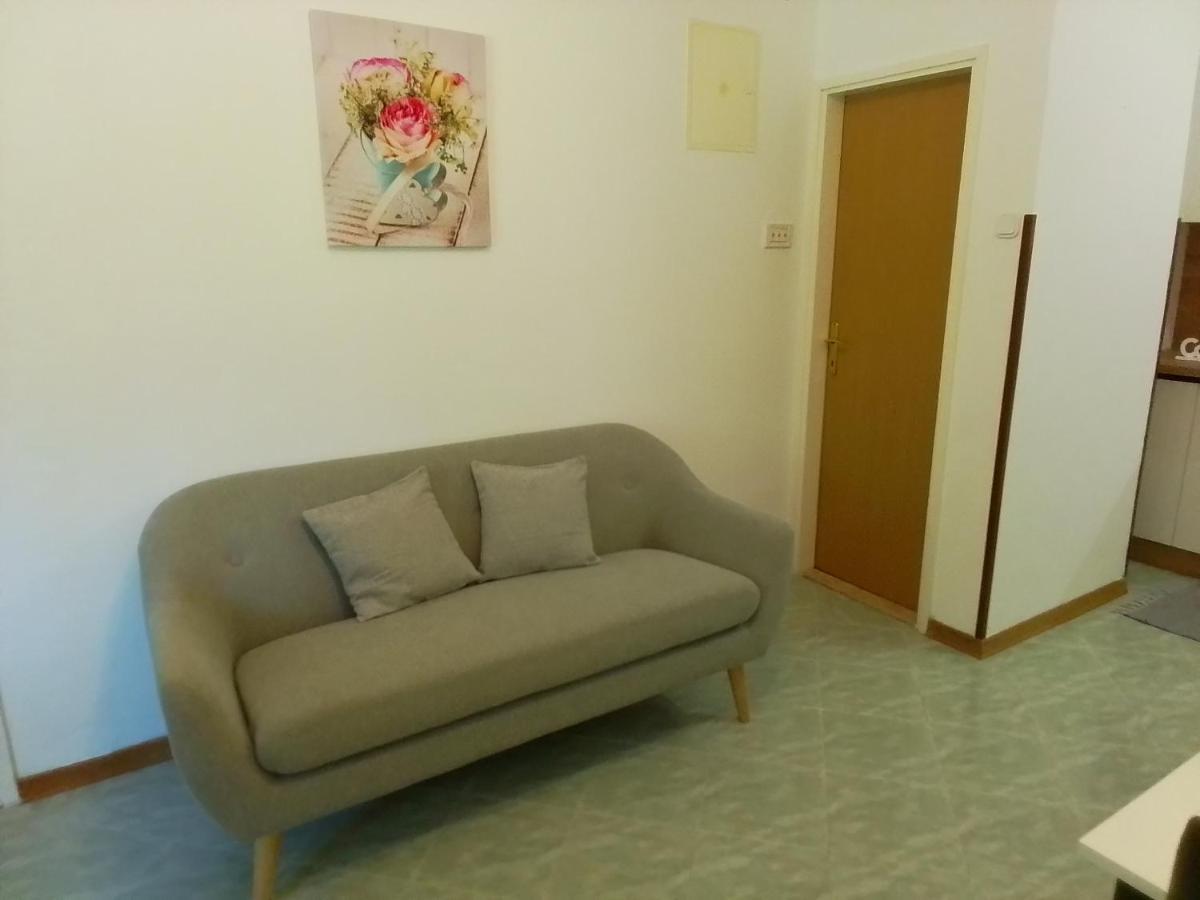 Ferienwohnung Apartman Leni Poreč Exterior foto