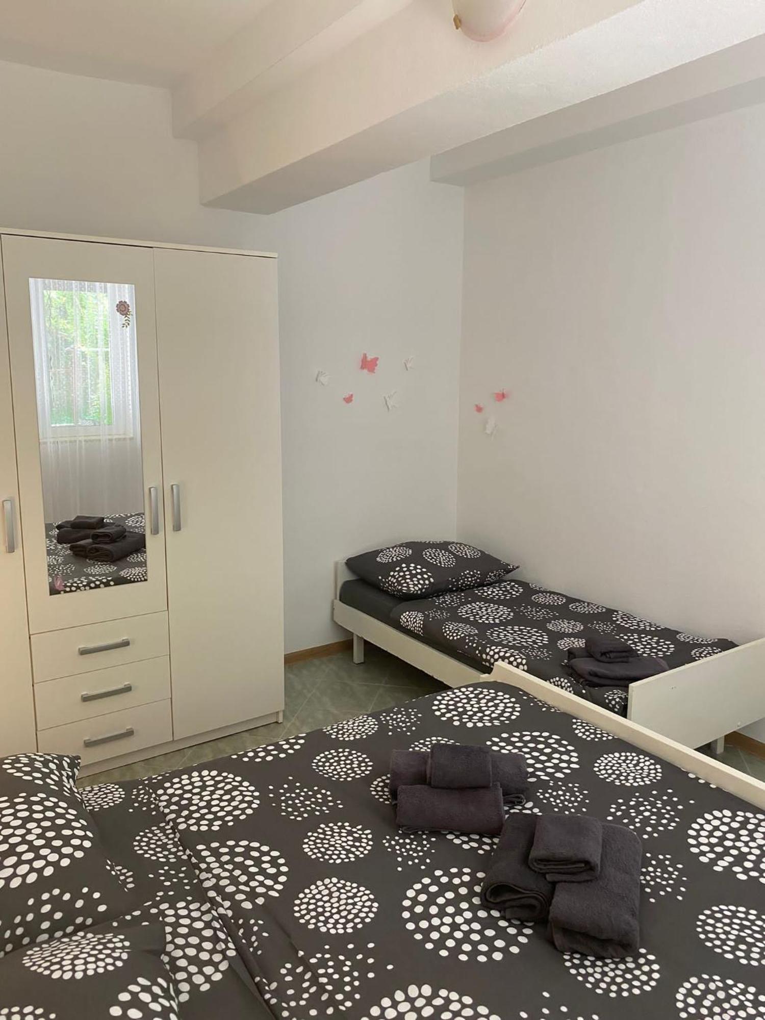 Ferienwohnung Apartman Leni Poreč Exterior foto